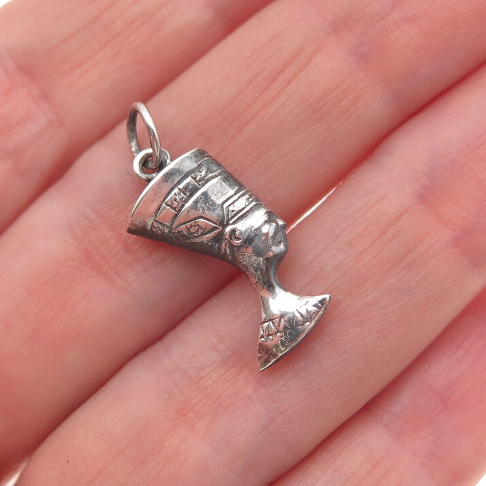 925 Sterling Silver Vintage Egyptian Nefertiti Oxidized Mini Charm Pendant